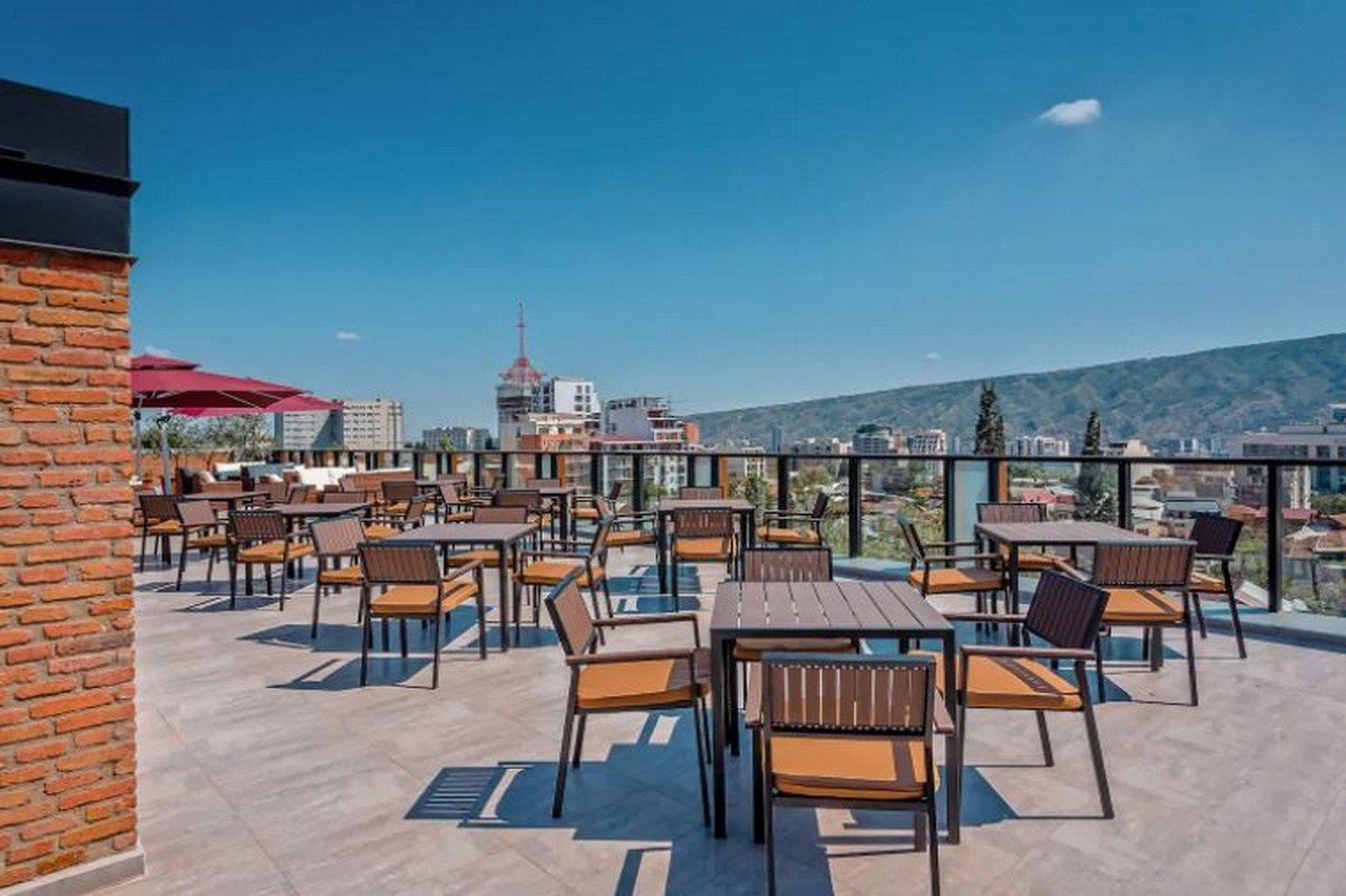 Ramada By Wyndham Tbilisi Old City Hotel Eksteriør billede